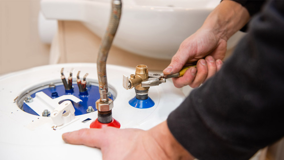 Water Heater Maintenance in Mi Ranchito Estate